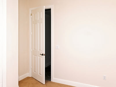 6' 6" X 2' 6" White 6 Panel Internal Door